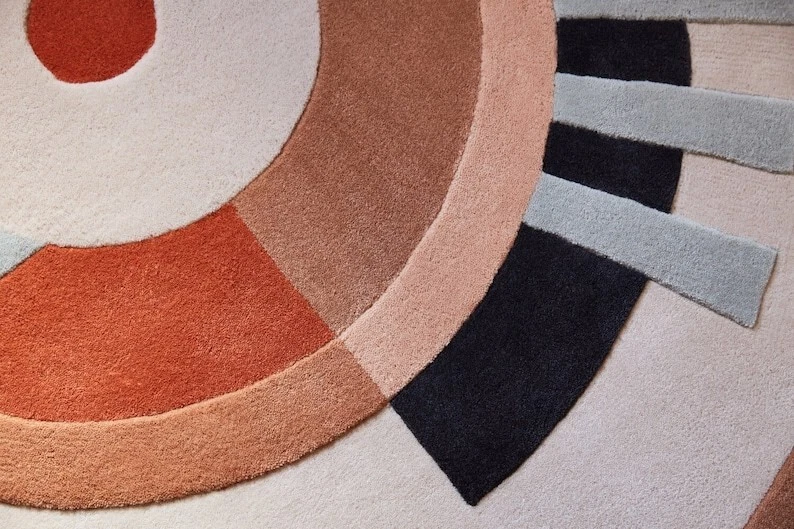 Indian Oval shape Art Deco Rugs Bohemian Hand Tufted Rug For the Best Minimalist - Image 3 of 4