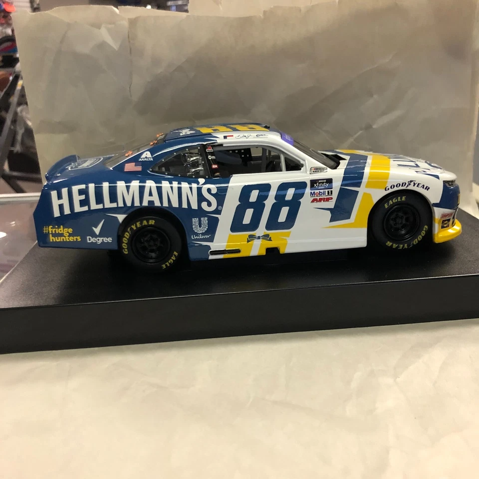 Dale Earnhardt Jr #88 Hellmann's 2022 Camaro 1:24 *AUTOGRAFATO* 1 Di 1.056 - Immagine 3 di 4