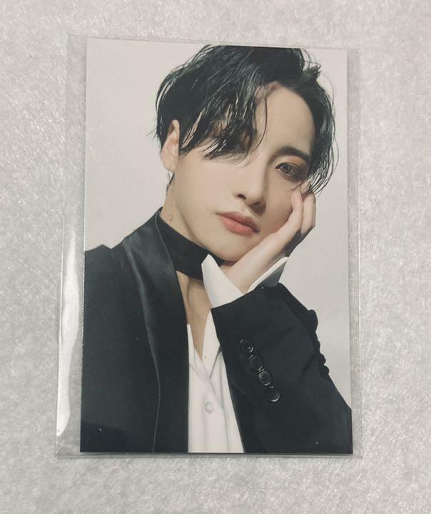 ATEEZ ソンファ wonderwall トレカ　PART3 seonghwa ATEEZ Photocard Seonghwa zero:fever part 3 wonderwall 2