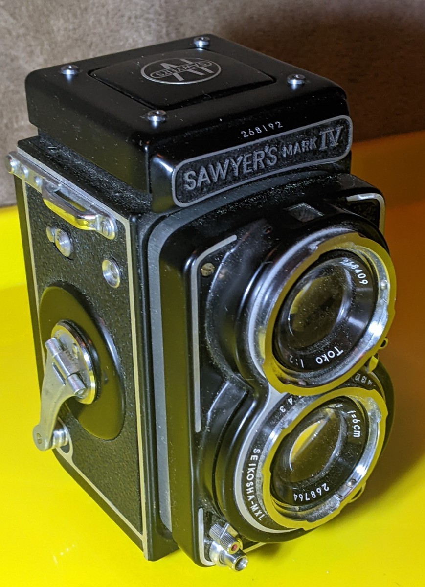Vintage Sawyers Mark IV 127 4x4cm Camera w/ Topcor 6cm f/2.8 TLR