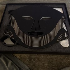 Quhealro Red light Face Therapy Mask