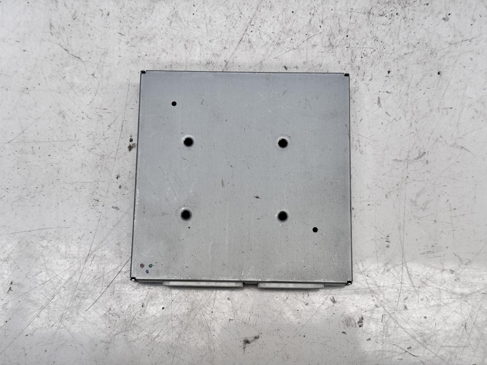 Nissan XTRAIL Camera Control Module T32 03/2014-07/2022 - thumbnail 3
