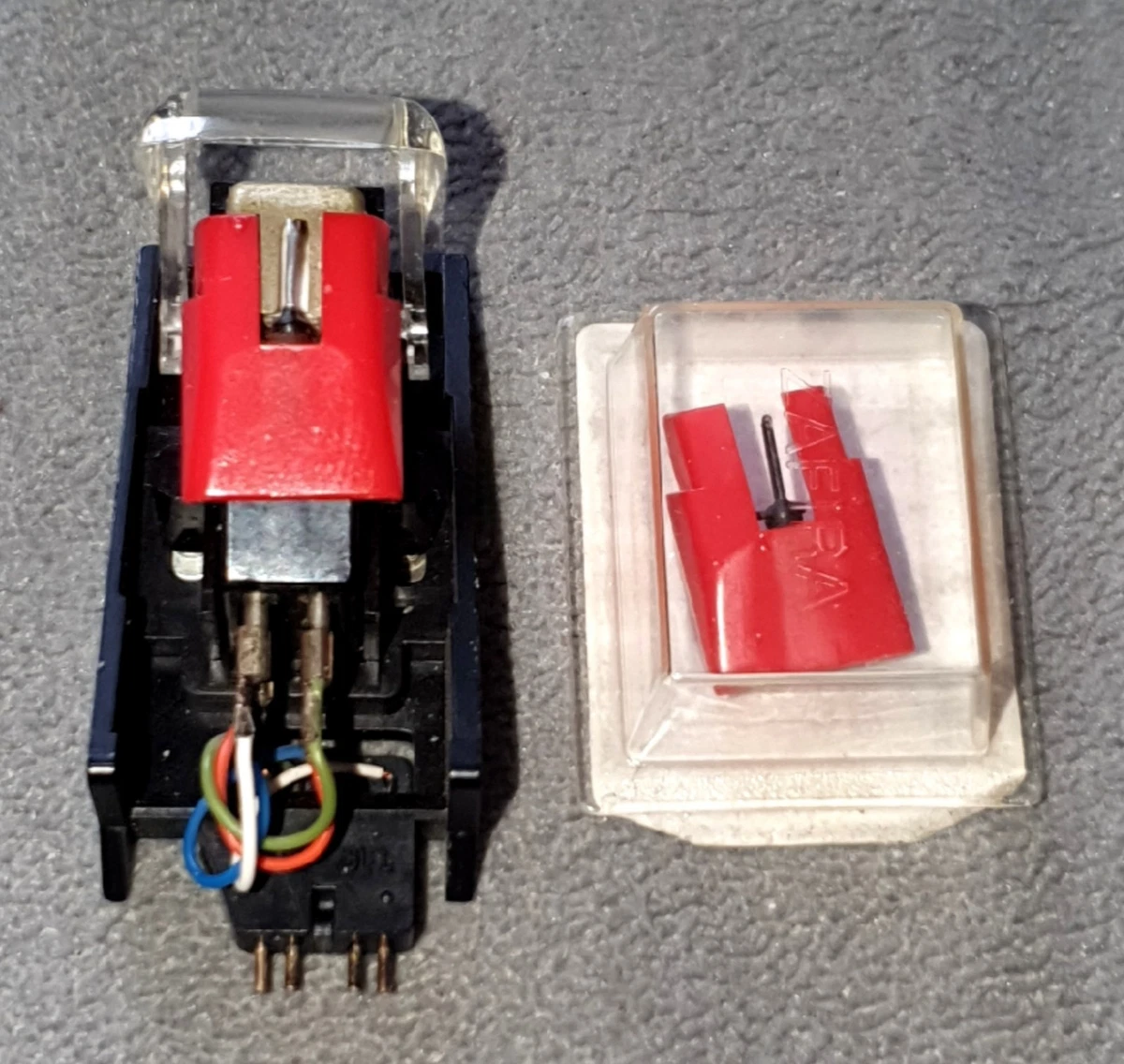 ENSEMBLE CELLULE + PORTE CELLULE POUR PLATINE VINYLE JICO OMNIA-J44D