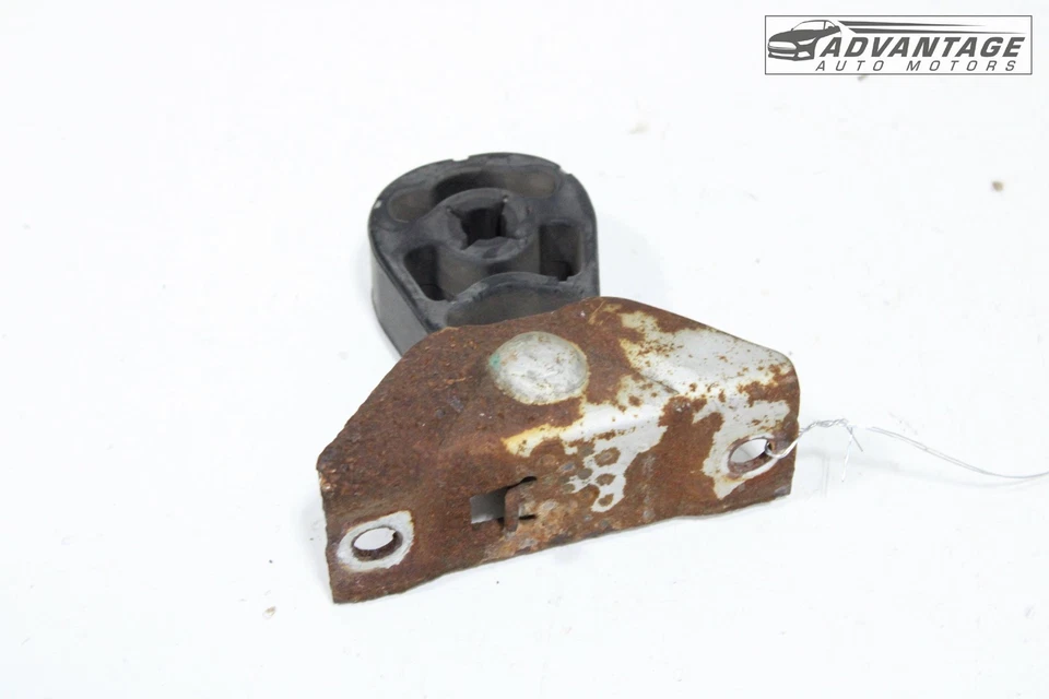 BMW X5 F15 2007-2018 3,0 L silenciador de escape trasero suspensión lateral izquierda con soporte OEM Foto 3 de 4