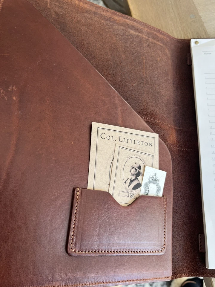 Coronel Littleton - No. Cartera de cuero 18 - cuero de tirón marrón - hecho en EE. UU. Foto 3 de 4