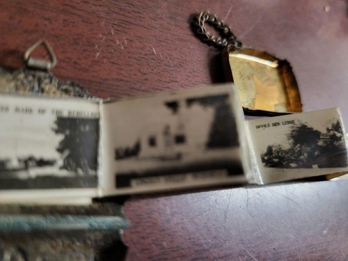 Vintage Miniature Metal Purse 1.25"W / Hidden Compartment & Photos Civil War * - Picture 8 of 10