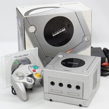 GameCube Silver Console System Boxed DNH10226390 DOL-001 JP For Japan Game CD