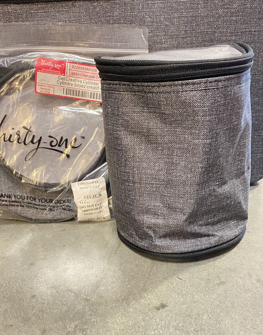 Thirty One GET CREATIVE CYLINDER POUCH Approx 5” Dia X 7 Thirty One GET CREATIVE CYLINDER POUCH Approx 5” Dia X 7