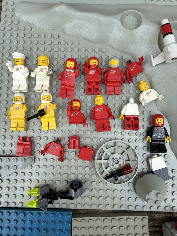 3,2 Kg LEGO Classic Space + KONVOLUT Bausteine Steine Teile Ersatzteile SAMMLUNG - Bild 3 von 4