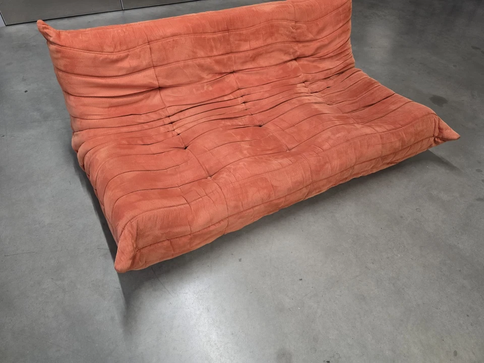 Ligne Roset Togo, photo 1 of 5
