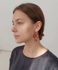 Orecchini A Clip Lunghi A Goccia Neri Con Cristalli – Bello London, Placcati Rodio
