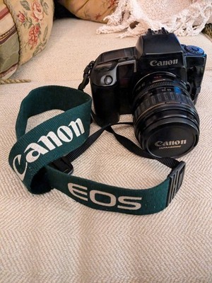 Canon EOS ELAN 35mm Film Camera Canon ULTRASONIC 28-80mm Lens Photography 