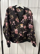 J For Justify Women' s Size 2X Bomber Jacket Black & Pink Floral Full Zip