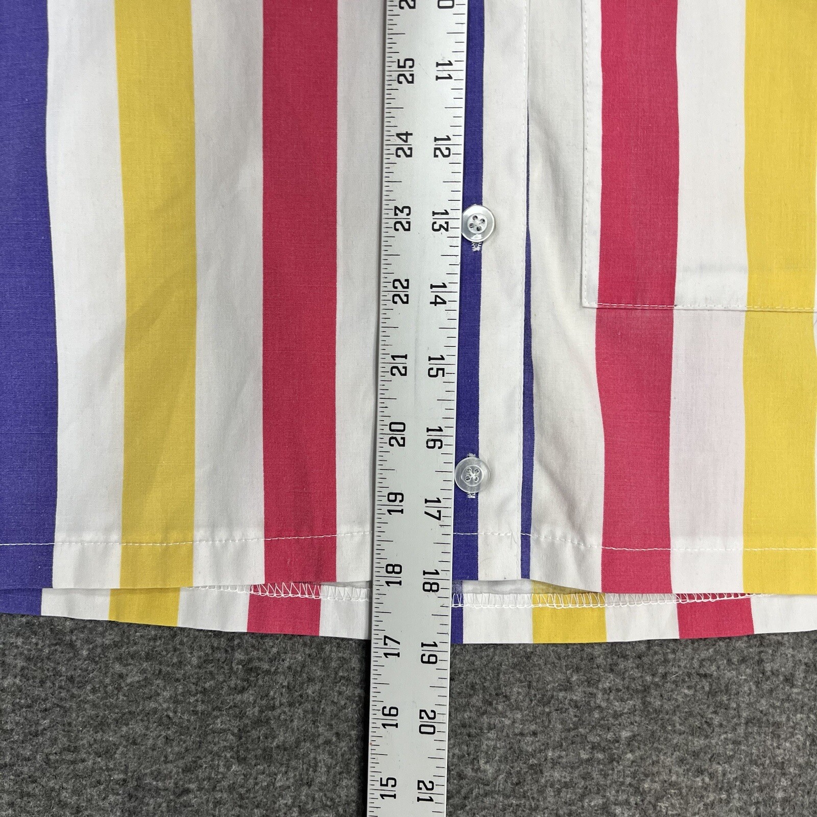 Vintage Simply Basic Cropped Sleeveless Button Up… - image 5