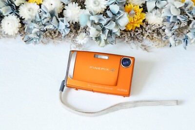 Fujifilm Finepix Z10 FD Digital Camera 10MP 3X Optical Zoom Orange