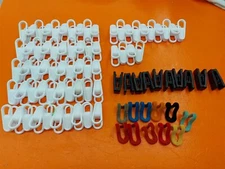⭐️⭐️⭐️⭐️⭐️ **Lot of 85** Clothes Line Laundry Hang Drying Clips Hooks Pins
