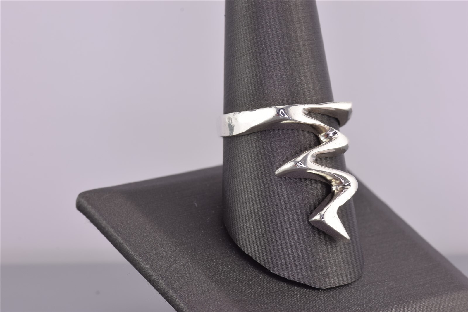 Sterling Silver 23mm Solid Zigzag Swirled Moderni… - image 2