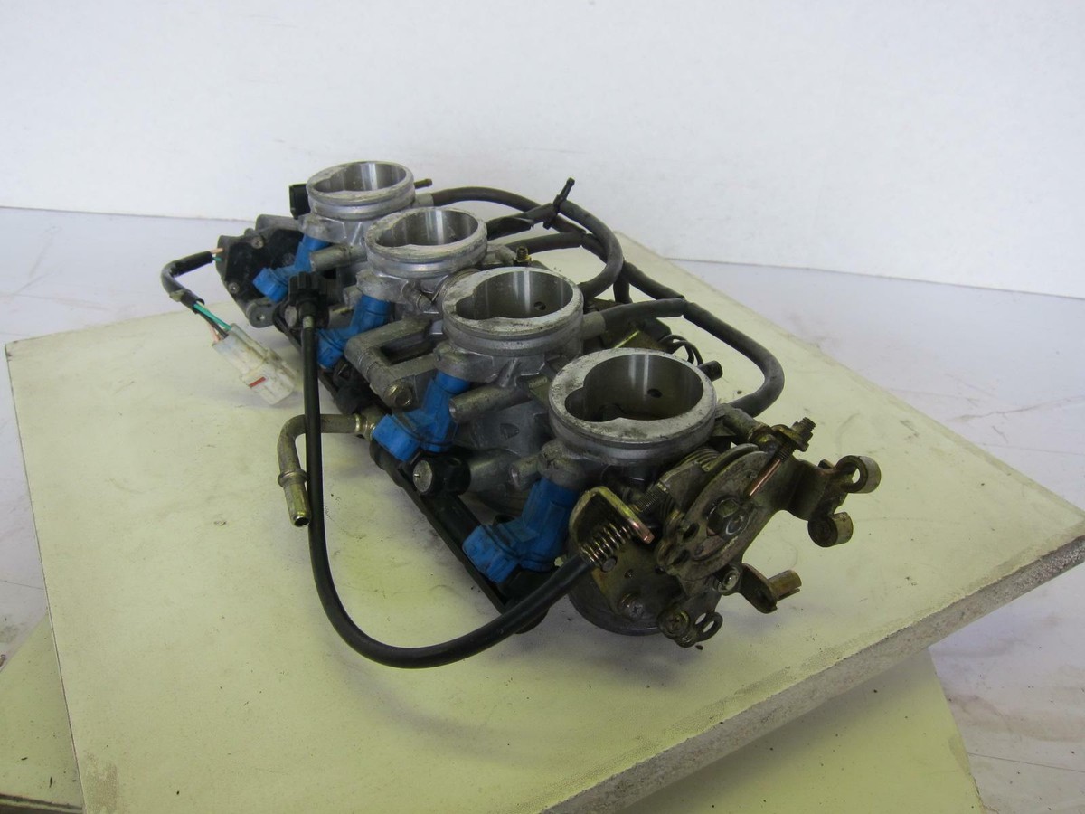 2005 Kawasaki Ninja ZX6R ZX636C OEM MAIN FUEL INJECTORS