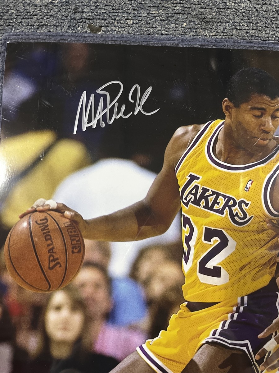 Los Angeles Lakers Magic Johnson Signed 16x20 Vs. Michael Jordan