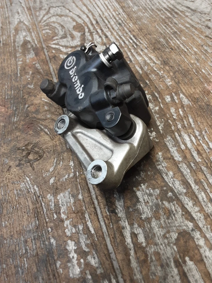 2007 05-08 Ducati Monster S2R 800 Front Right Side Disc Brake Caliper Assembly - Image 4 of 4