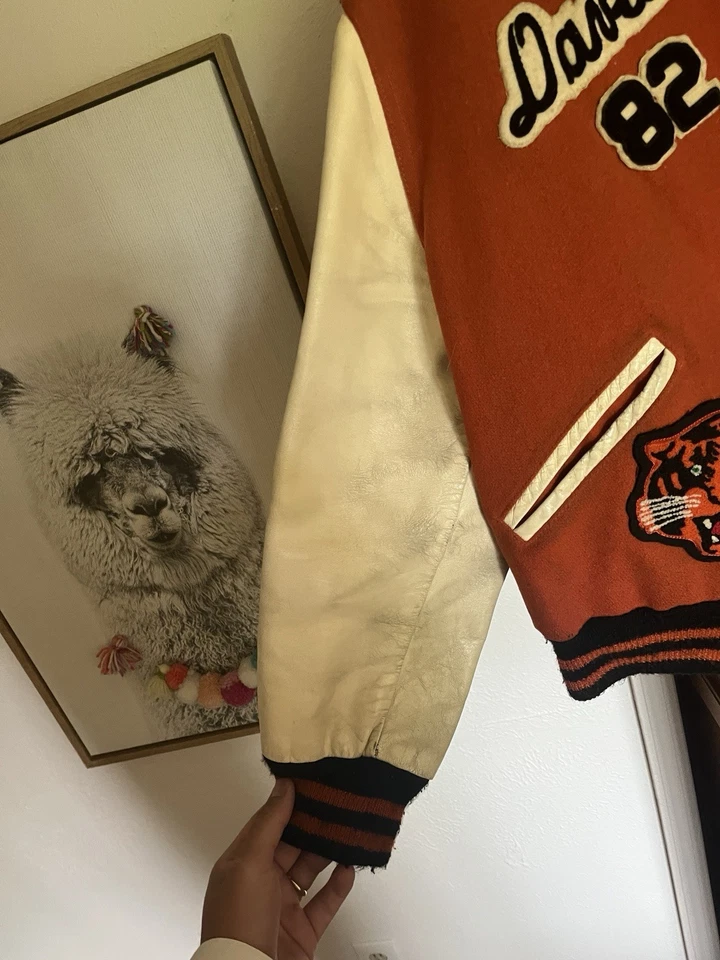 Vtg 80s 1982 US Size M High School Letterman Varsity Bomber Jacket Orange Tigers - Image 4 of 4