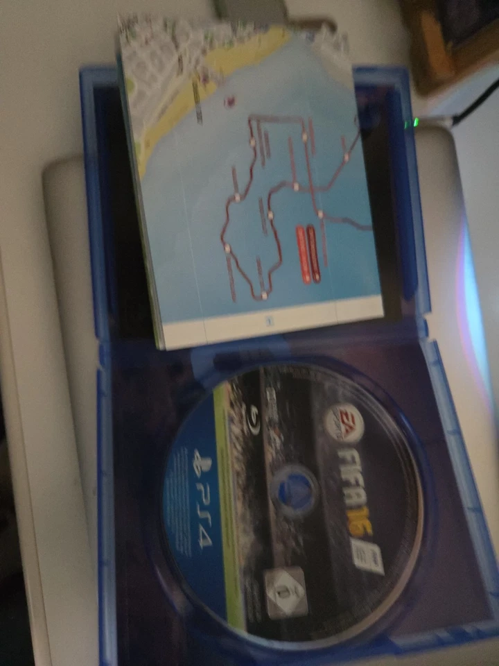 GRAND THEFT AUTO V GTA V SONY PLAYSTATION 4 PS4 PAL INGLESE USATO, foto 2 di 3