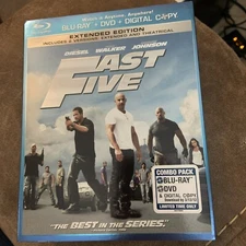 Fast Five (Blu-ray/DVD, 2011, 2-Disc Set, Rated/Unrated Includes Digital Copy)