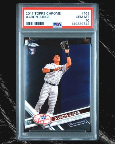 PSA 10 2017 Topps Chrome - Aaron Judge #169 (RC)