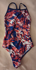 Arena Team Crackle Blue Red White Challenge Back Women Swimsuit USA Size 28 EUC
