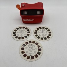 Vintage Red 3D View master W/ 3 Reels Charlie Brown