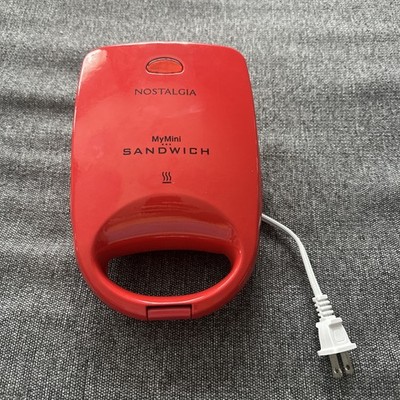 Nostalgia MyMini Sandwich Maker red fully working