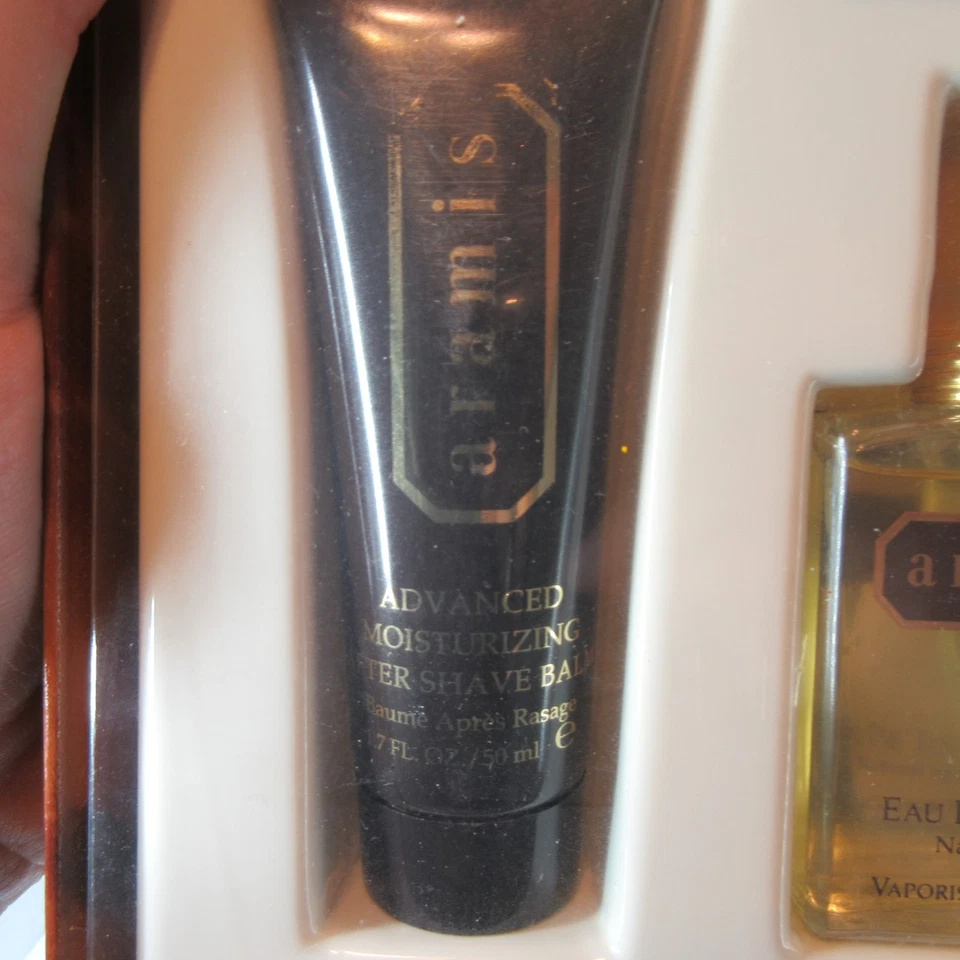 Aramis Hombre Set de Regalo Colonia After Shave Champú Corporal Eu De Toilette Spray Foto 2 de 4