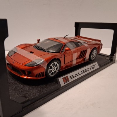 2004 SALEEN 57 1/18 RED MOTOR MAX