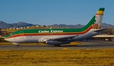 Boeing B-737-200 Casino Express Elko Nevada Desk Wood Model Large 1/72