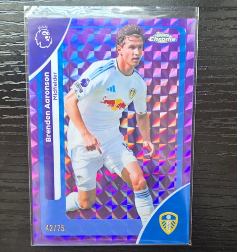 Topps Brenden Aaronson Leeds United #105 2025-26 Chrome Premier League Purple/75