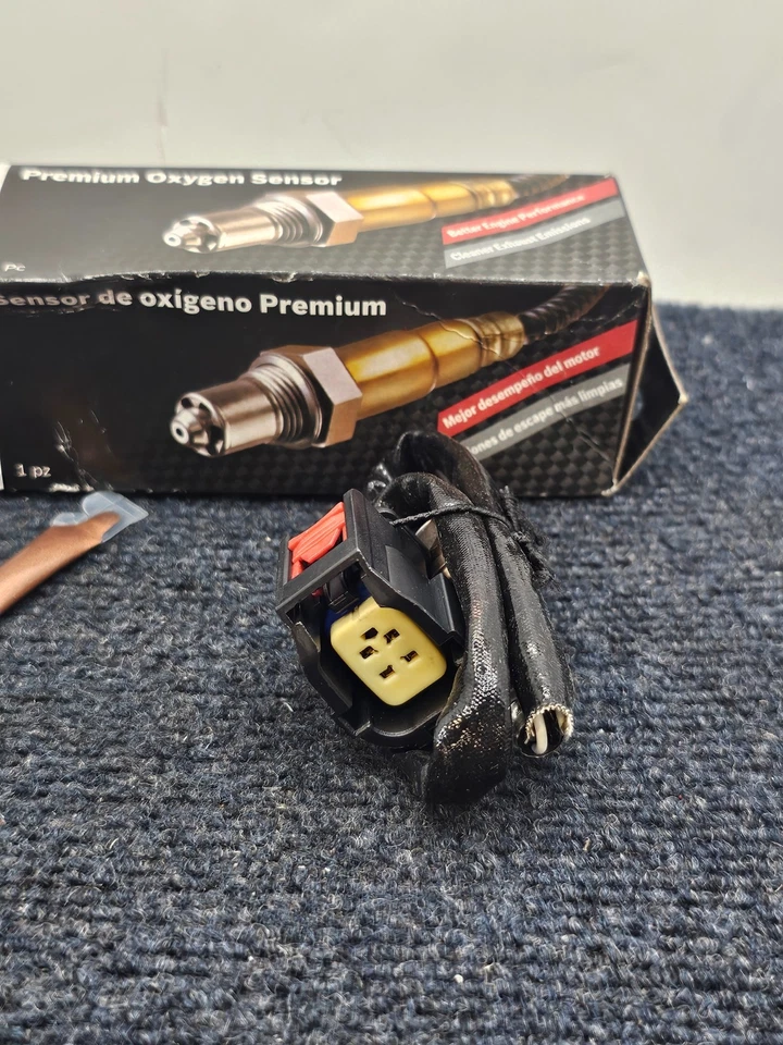 Sensor de oxígeno BOSCH 13709 para Chrysler Town & Country 2001-2003 Foto 4 de 4