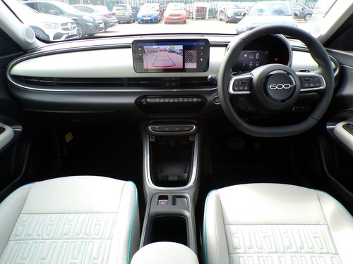 2025 Fiat 600 Ice 600 La Prima 1.2 136hp Hybrid 6 Speed Auto HATCHBACK Petrol/El - Picture 10 of 20