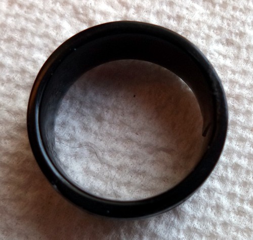 Black Plastic Band with Vertical Iridescent Shells (7.25)