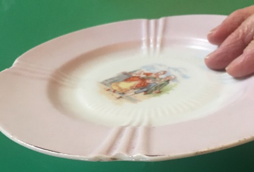Courting Couple Plate Pale Pink Austria Victoria Carlsbad Antique - Picture 2 of 7
