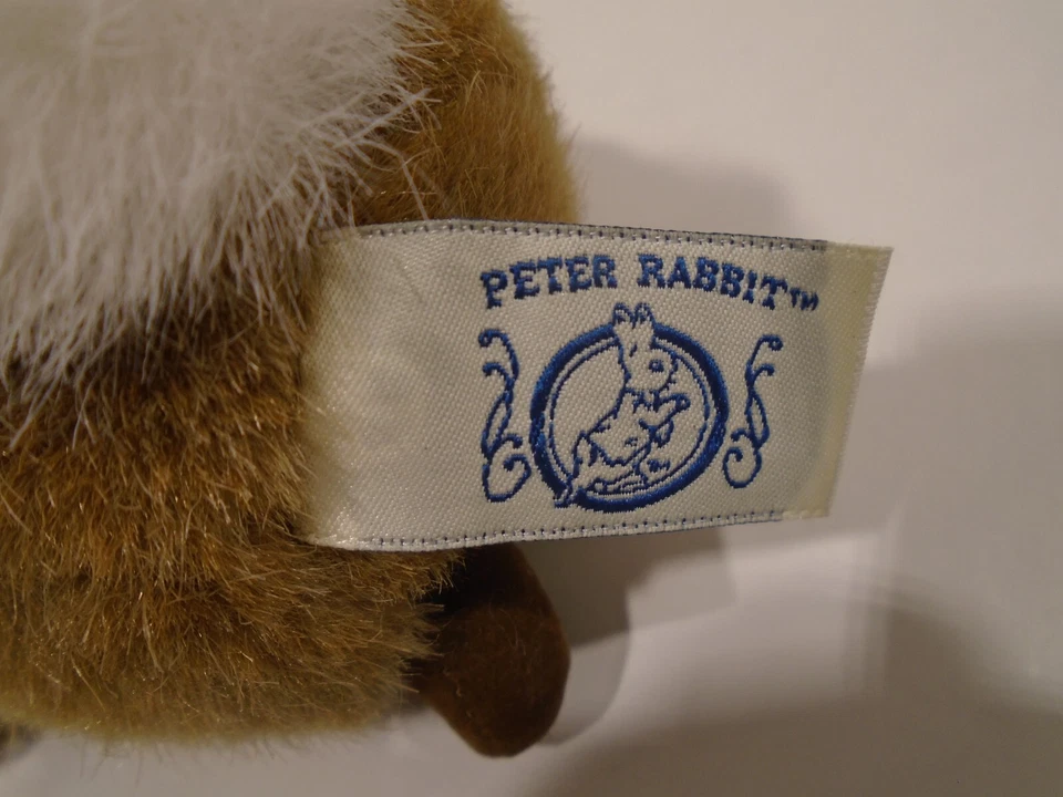 Peter Rabbit Frederick Warne + co. 6" Plush Bunny with Carrot.Augusta du baye - Image 4 of 4