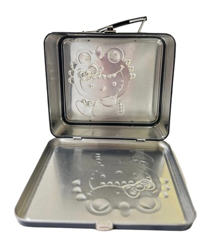 Hello Kitty Sanrio Tin Metal Lunch Box Green Dinosaur Loungefly Japan LA 2014 - Picture 10 of 11