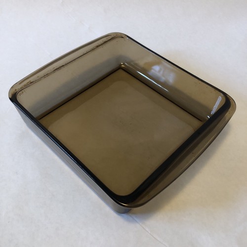 PYREX Square Casserole Baking Dish 2 Qt 2L 8x8x2” Brown Cranberry glass VINTAGE - Picture 4 of 4