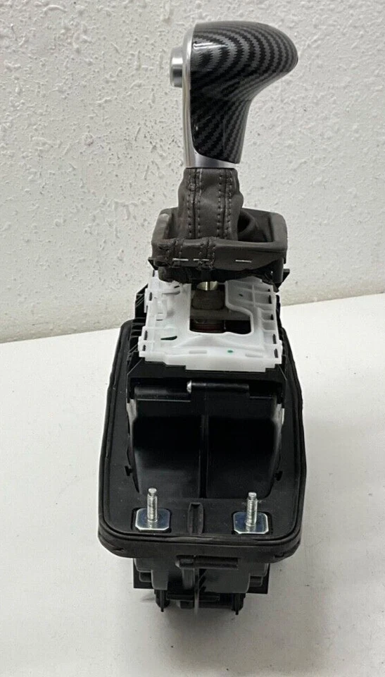 2014 AUDI A4 Automatic Transmission Shifter  8K1713041AM OEM - Image 4 of 4