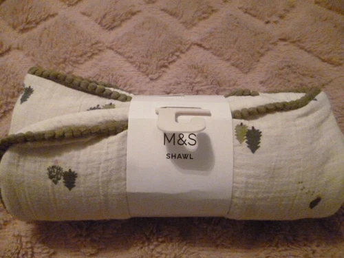 Marks & Spencer Cotton Baby  Tree  Shawl/Blanket~Cream & Green~BNWT
