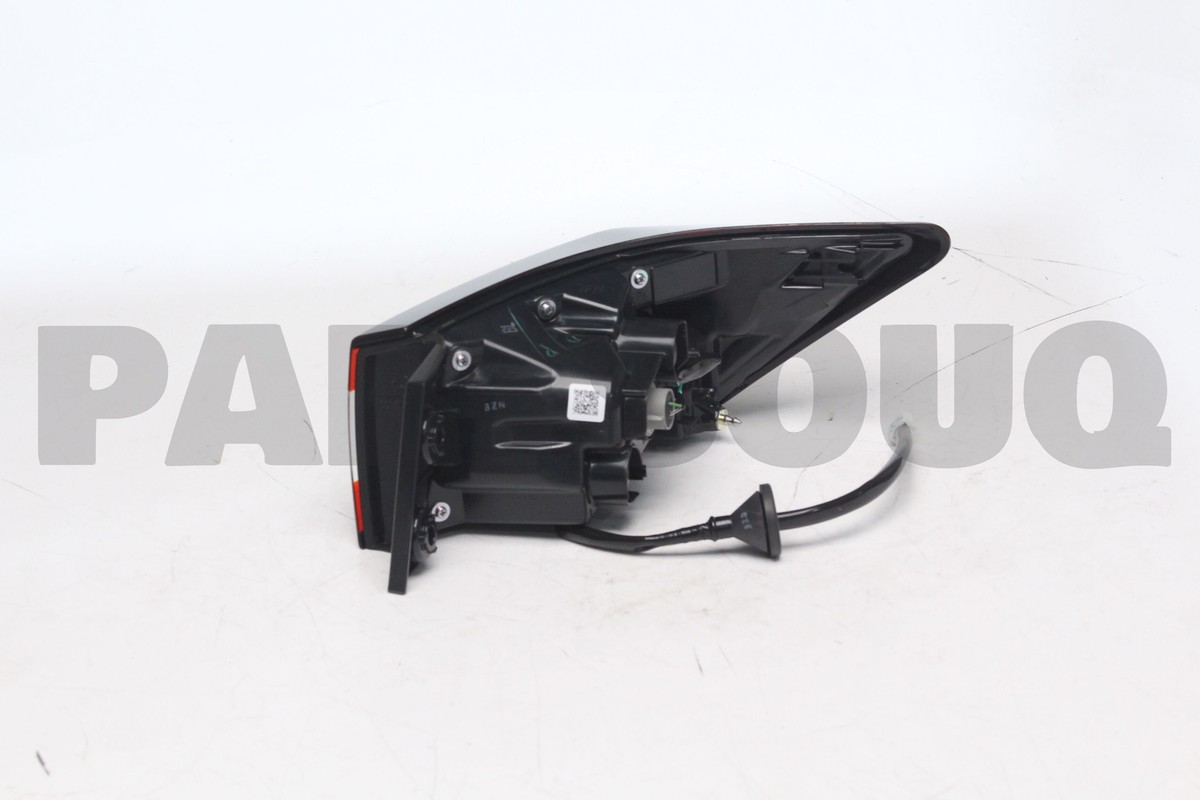 81560BZ640 Genuine Toyota LAMP ASSY, RR COMBIN 81560-BZ640 81560BZ640 Genuine Toyota LAMP ASSY, RR COMBIN 81560-BZ640