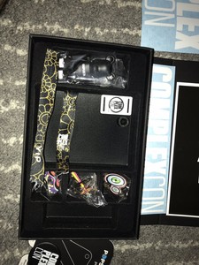 takashi murakami bearbrick