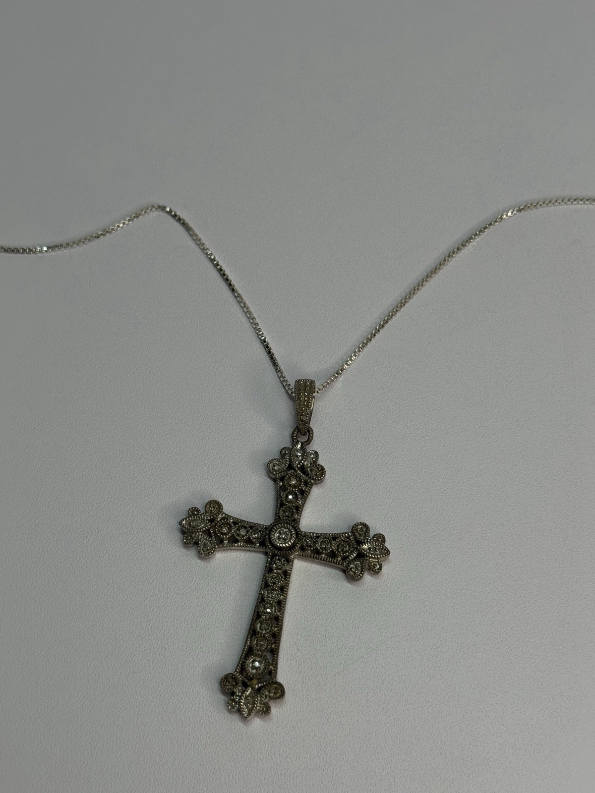 Picture 2 of 9