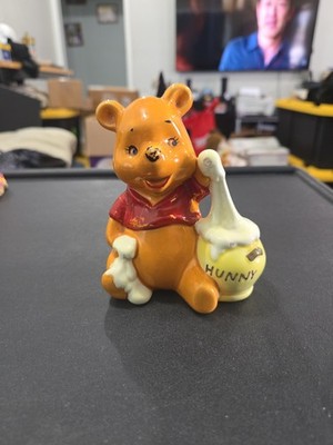 Walt Disney vintage Winnie the Pooh, Japan, porcelain figure (Paint Chips)