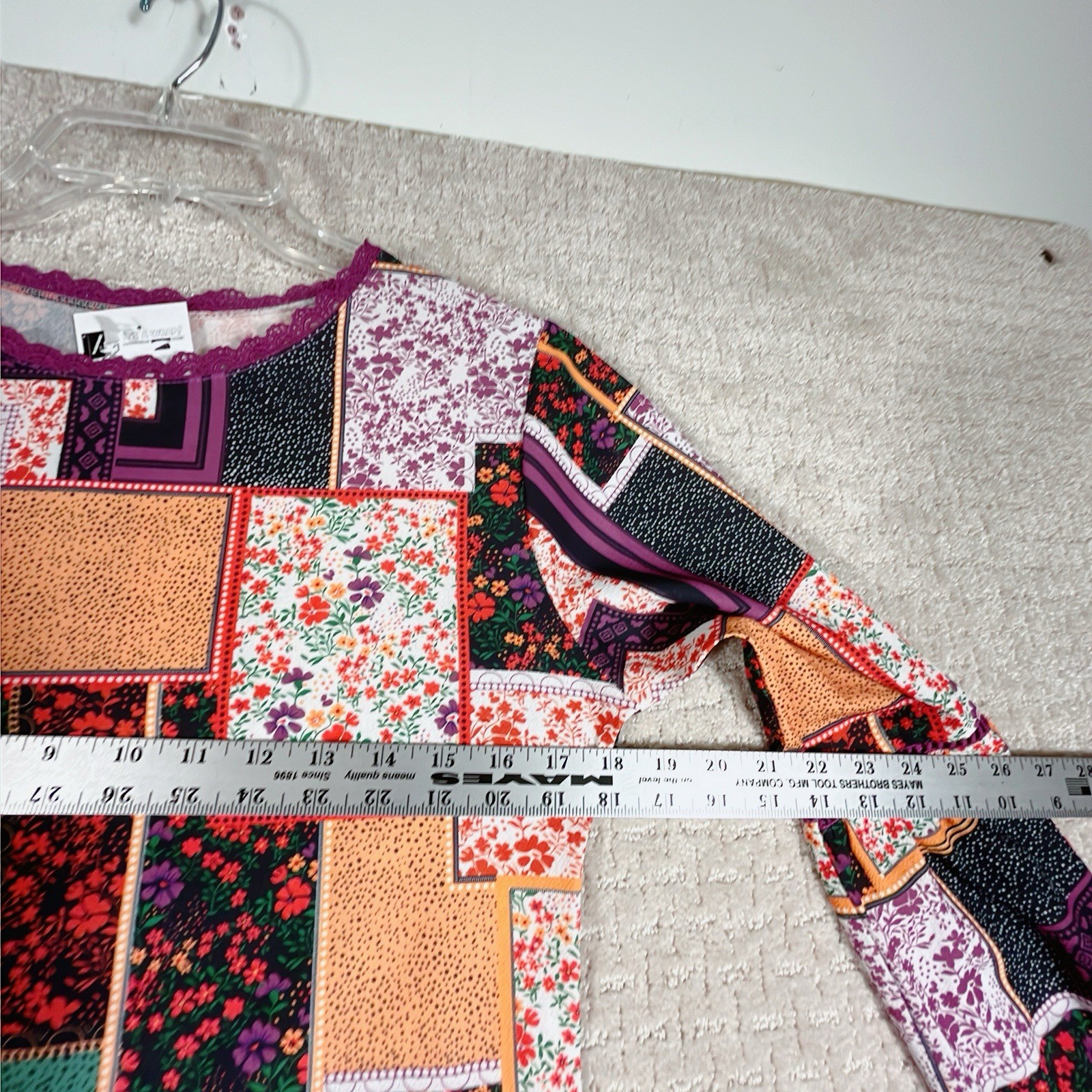 Multicolor Patchwork Blouse Women’s Size Small Fl… - image 7