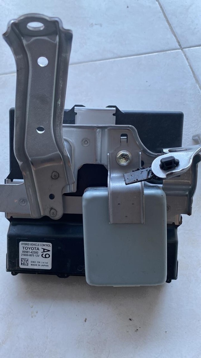Toyota RAV4 2020 2022 Hybrid vehicle control module engine
